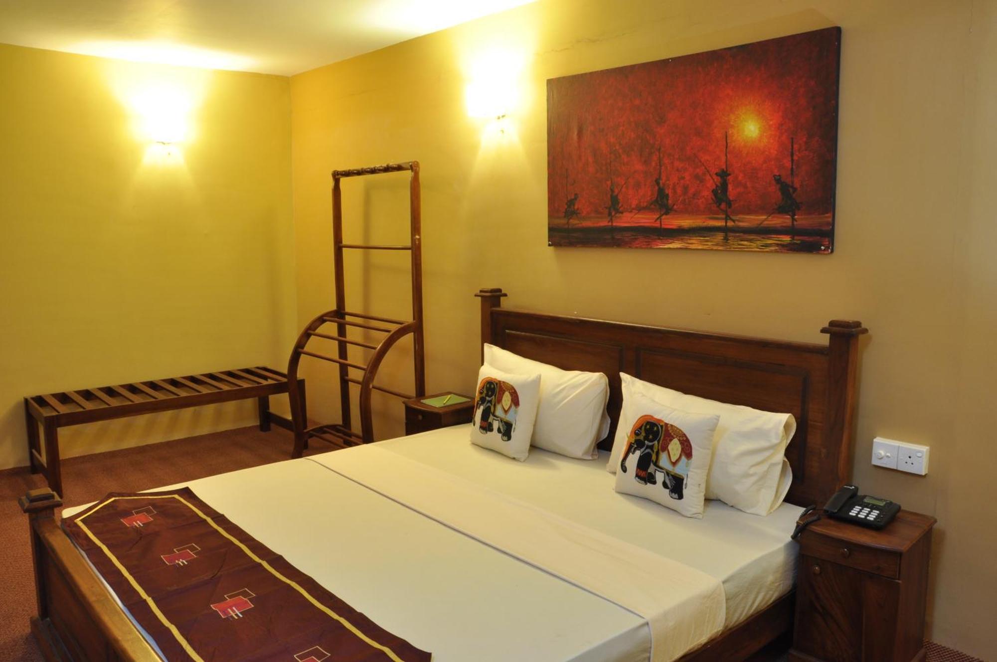 Hotel Tinaya Dambulla Zimmer foto